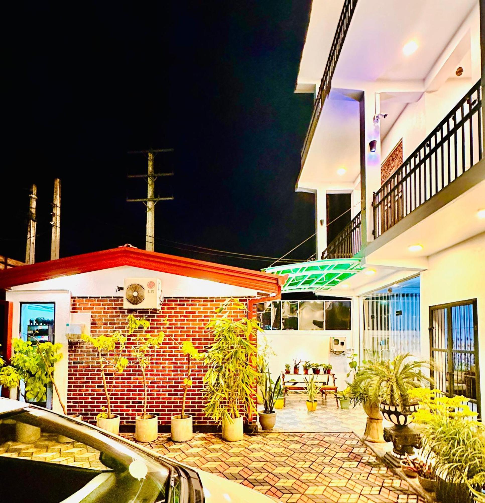 Otha Shy Airport Transit Hotel كاتوناياكى المظهر الخارجي الصورة